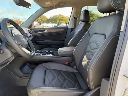 New 2026 Volkswagen Atlas SE image 18