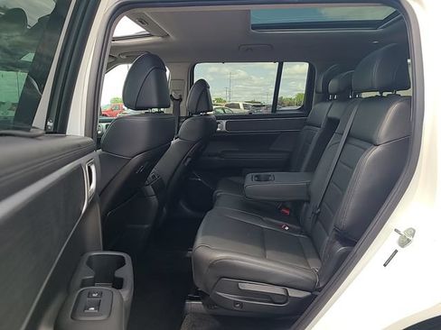 Used 2025 Hyundai Santa Fe Limited FWD image 26