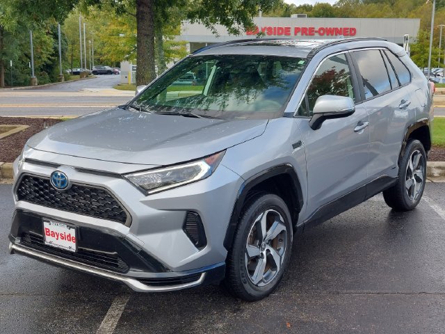 Used 2021 Toyota RAV4 SE w/ Weather & Moonroof Package AWD/4WD image 7
