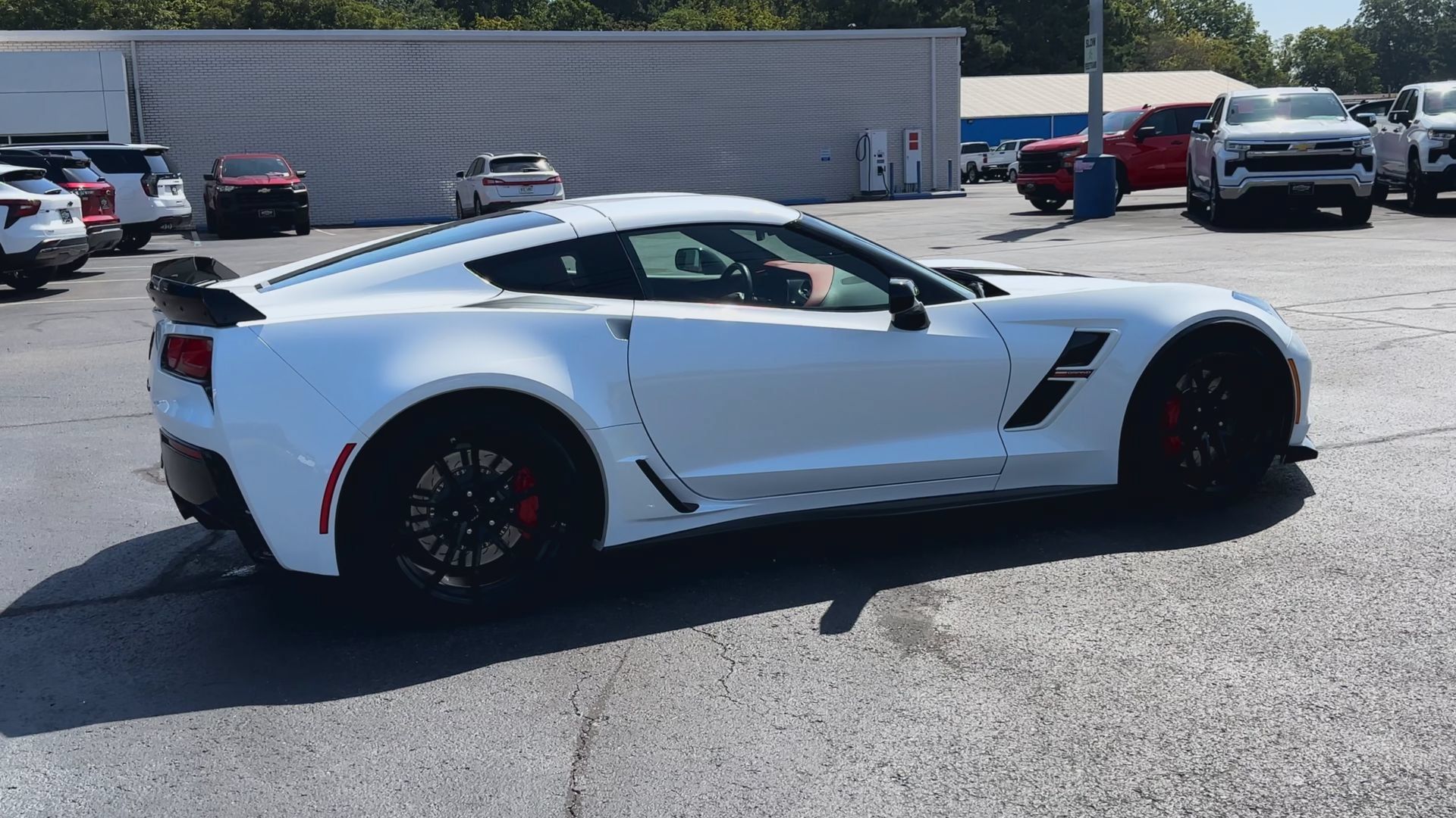 Used 2019 Chevrolet Corvette Grand Sport RWD image 9