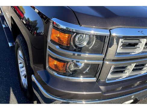 Used 2015 Chevrolet Silverado 1500 LTZ Z71 w/ LTZ Plus Package image 29