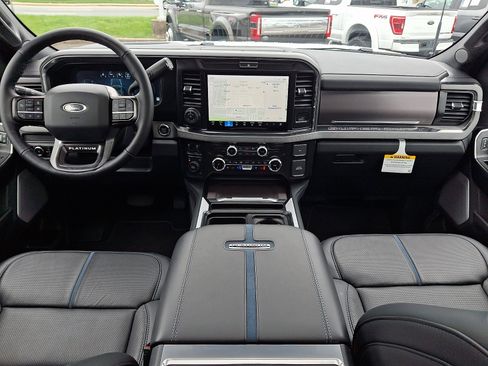 Used 2026 Ford F450 Platinum AWD/4WD image 12