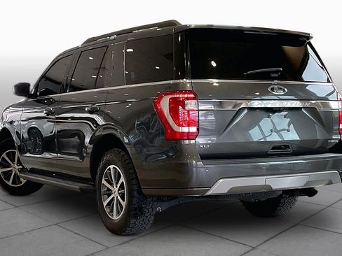 Used 2021 Ford Expedition XLT image 11