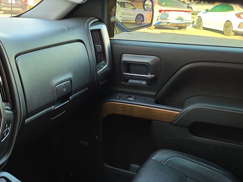 Used 2015 Chevrolet Silverado 1500 LTZ w/ LTZ Plus Package image 23