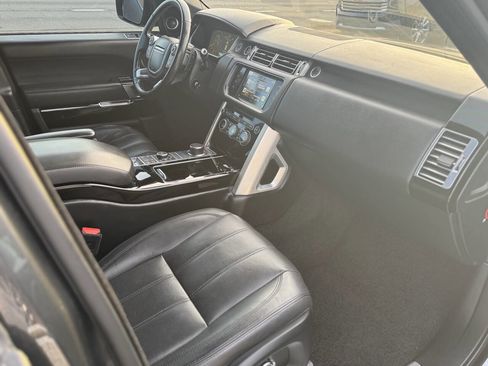 Used 2016 Land Rover Range Rover Supercharged AWD/4WD image 28