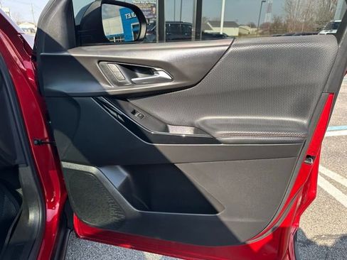 Used 2025 Chevrolet Equinox RS w/ Convenience Package III image 10