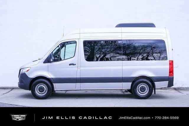 Used 2024 Mercedes-Benz Sprinter 2500 image 2
