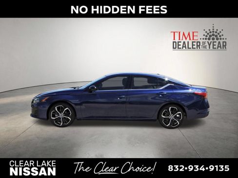 Used 2024 Nissan Altima 2.5 SR FWD image 4
