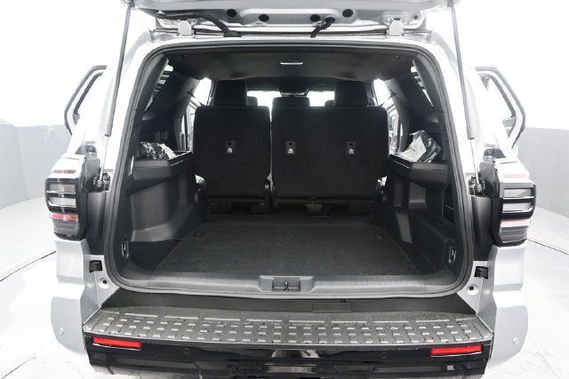 New 2026 Toyota 4Runner 4WD image 12