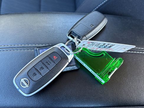 Certified 2024 Nissan Sentra SV image 32