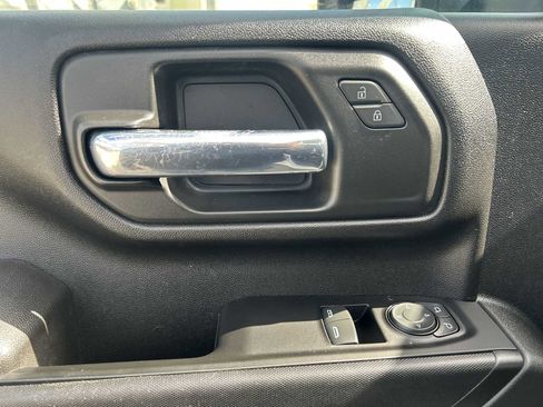 Used 2022 Chevrolet Silverado 2500 W/T w/ WT Fleet Convenience Package image 19