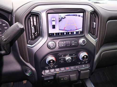 Used 2020 GMC Sierra 3500 Denali w/ Denali Ultimate Package image 18