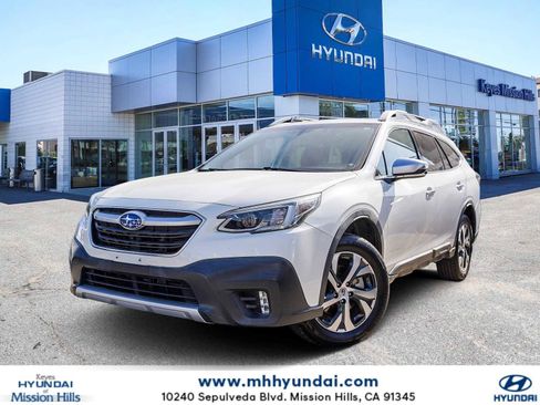 Used 2020 Subaru Outback Touring image 1