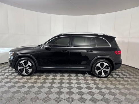 Certified 2024 Mercedes-Benz GLB 250 4MATIC image 2