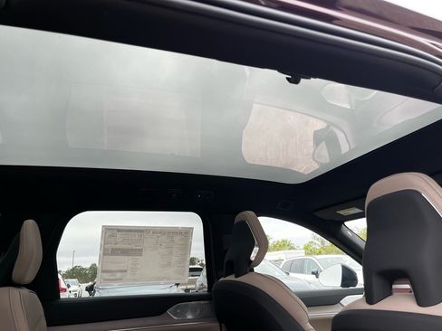 New 2025 Volvo EX90 Ultra AWD/4WD image 13