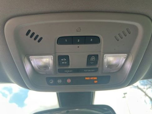 Used 2018 Chevrolet Malibu LT w/ Leather Package image 21