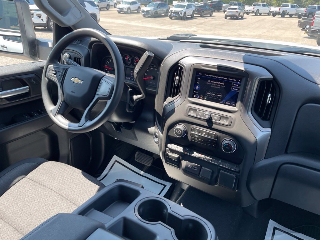 New 2026 Chevrolet Silverado 2500 Custom w/ Custom Convenience Package AWD/4WD image 32