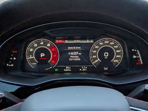 New 2026 Audi RS Q8 performance image 12