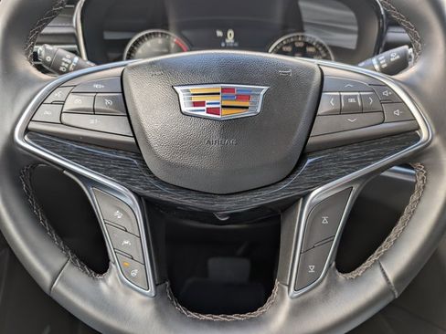 Used 2025 Cadillac XT5 Premium Luxury image 21