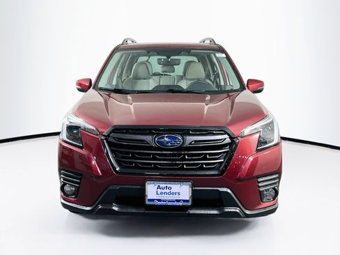 Used 2023 Subaru Forester Limited AWD/4WD image 2