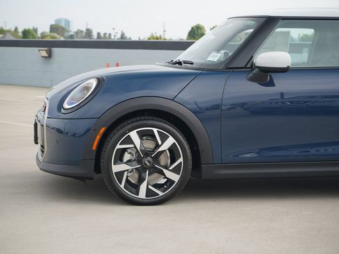 New 2026 MINI Cooper S FWD image 2