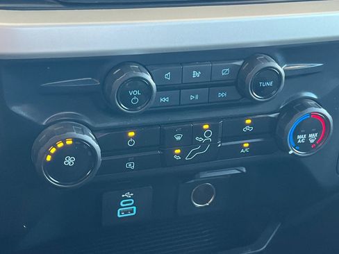 Used 2024 Ford F250 XLT image 16