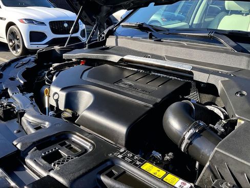 Used 2025 Land Rover Discovery Sport S image 34