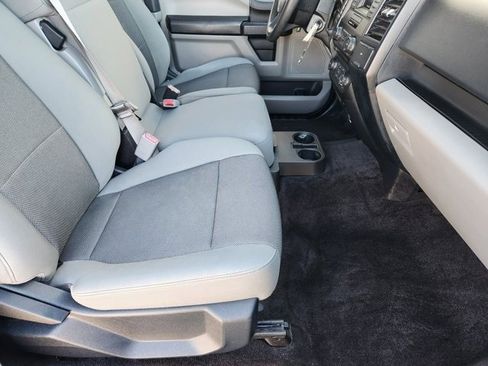 Used 2016 Ford F150 XL w/ Equipment Group 101A Mid image 13