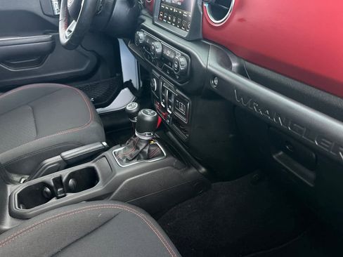 Used 2022 Jeep Wrangler Rubicon image 17