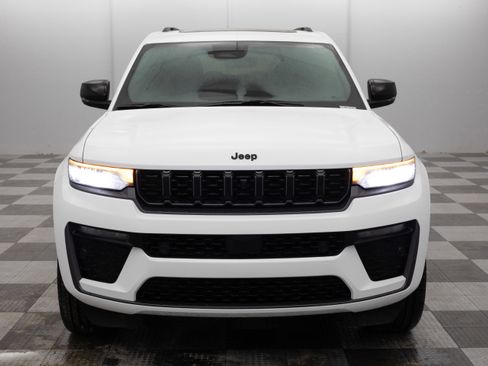 New 2026 Jeep Grand Cherokee L Limited image 4