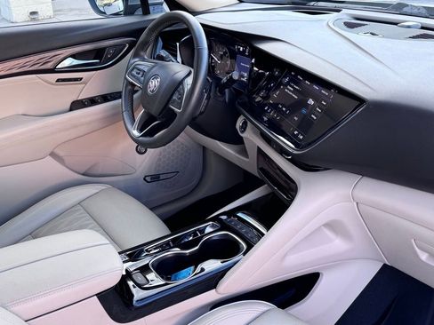 Used 2023 Buick Envision Avenir image 5