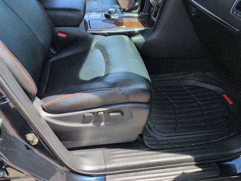 Used 2018 Nissan Armada SL AWD/4WD image 21