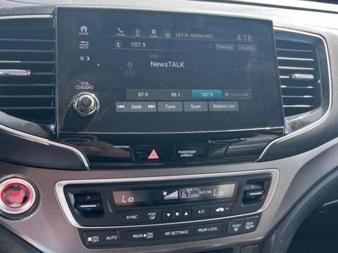 Used 2022 Honda Pilot Special Edition image 45