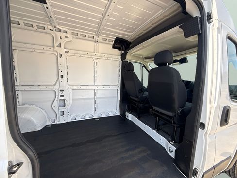 Used 2024 RAM ProMaster 1500 w/ Convenience Group FWD image 36