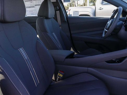 New 2026 Hyundai Elantra SEL Sport FWD image 38