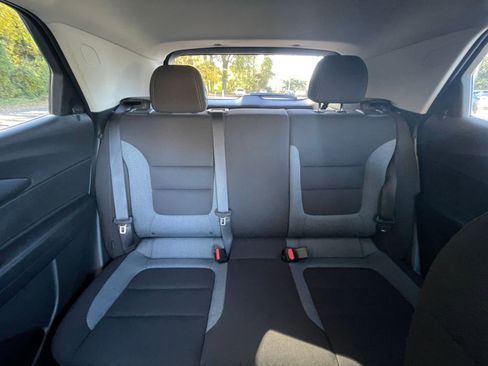 Used 2025 Chevrolet TrailBlazer LT image 34