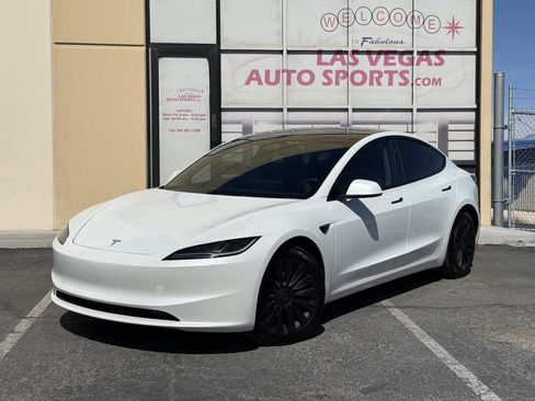 Used 2024 Tesla Model 3 Long Range AWD/4WD image 4