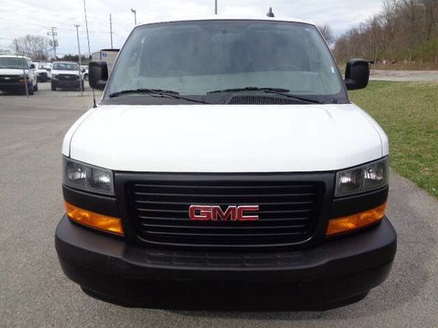 Used 2023 GMC Savana 2500 Extended w/ Driver Convenience Package image 12