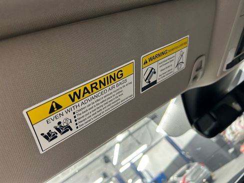 Certified 2024 Honda Pilot Elite image 26