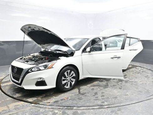 Used 2021 Nissan Altima 2.5 S image 34
