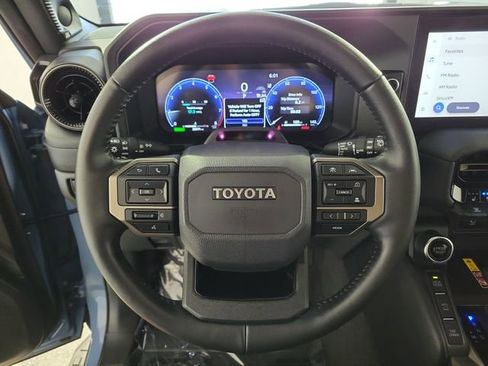 Used 2025 Toyota Land Cruiser AWD/4WD image 27