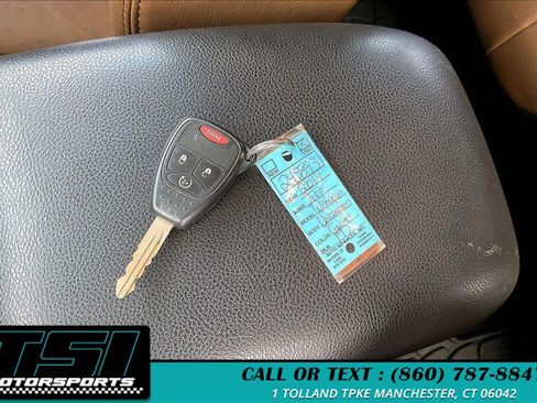 Used 2014 Jeep Wrangler Unlimited Sahara w/ Connectivity Group AWD/4WD image 10