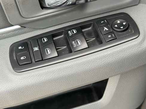 Used 2018 RAM 1500 Lone Star RWD image 25