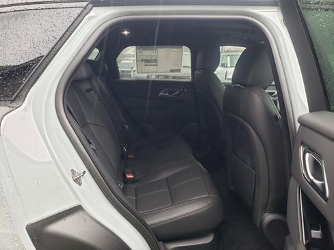 New 2026 Land Rover Range Rover Velar Dynamic SE image 15