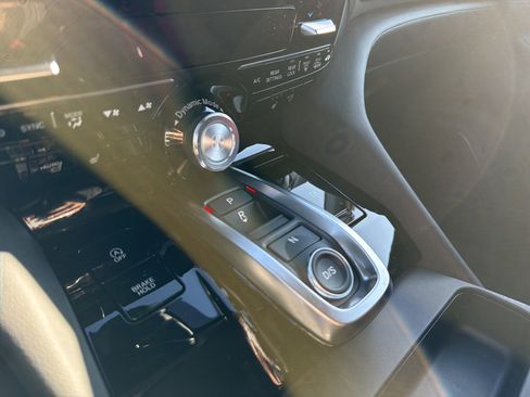 Used 2025 Acura MDX SH-AWD image 26