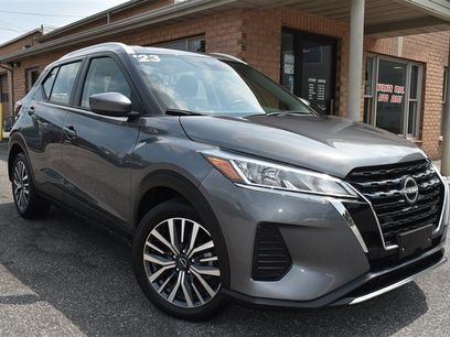 Used 2023 Nissan Kicks SV
