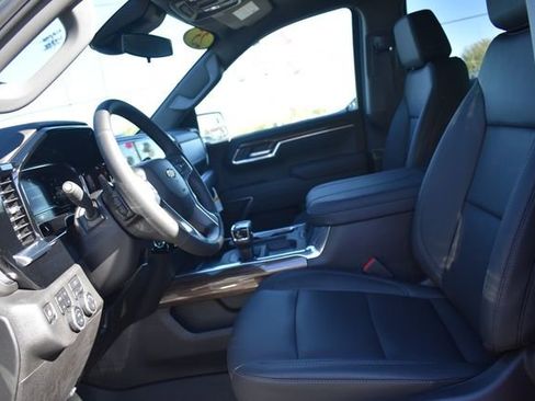 New 2025 Chevrolet Silverado 1500 LT image 25