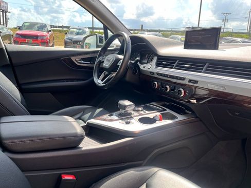 Used 2019 Audi Q7 2.0T Premium w/ Convenience Package AWD/4WD image 27