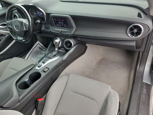 Used 2023 Chevrolet Camaro LT RWD image 6