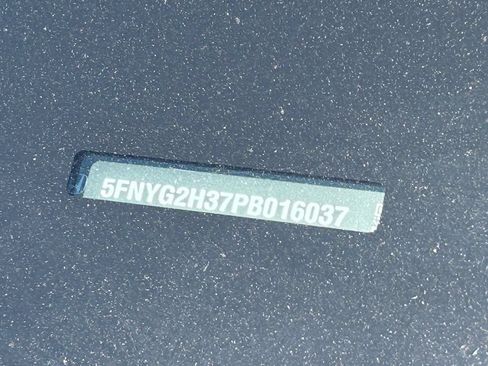 Used 2023 Honda Pilot Sport image 9